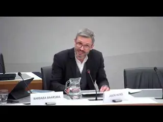 Professor Jason Hickel spreekt met  Kamerleden over degrowth